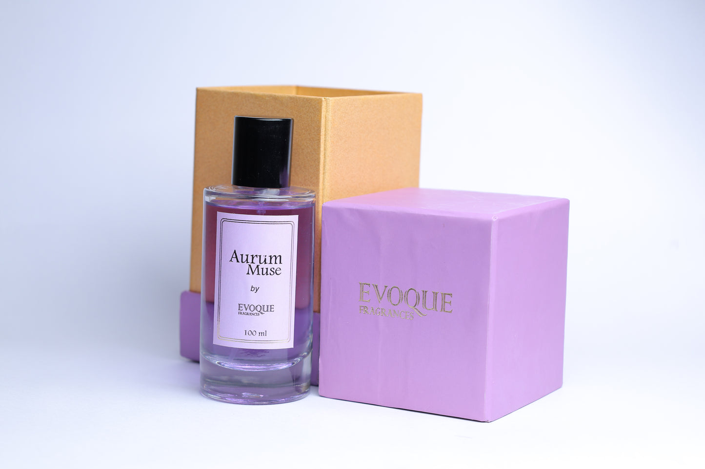🦢 Aurum Muse – Golden Whispers of Elegance