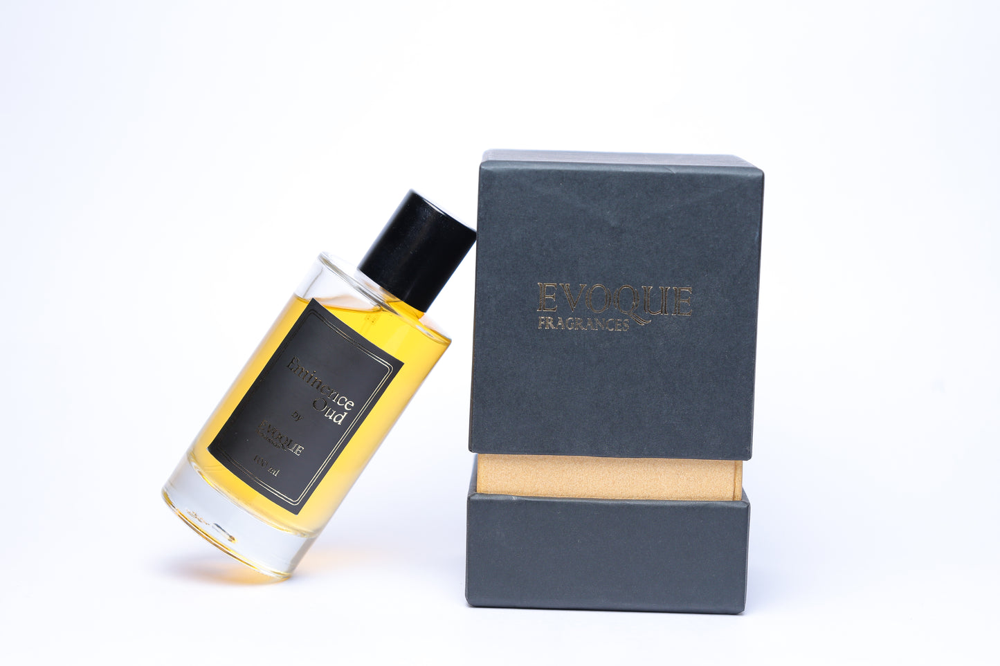 👑 Eminence Oud – A Regal Oud Journey