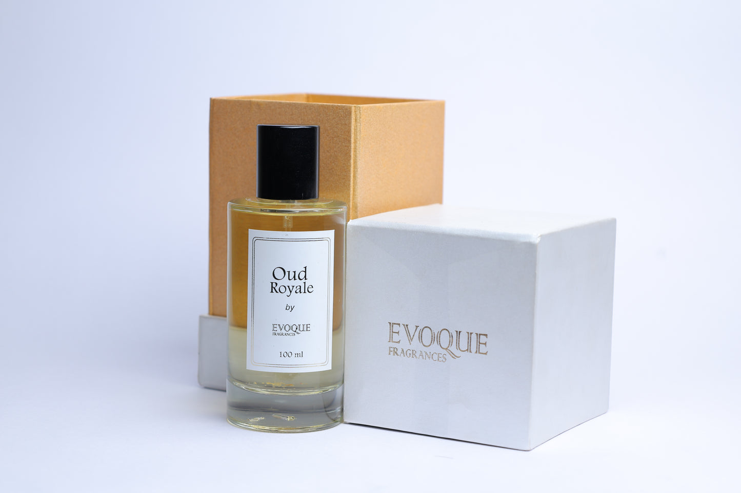 👑 Oud Royale – The Crown Jewel of Fragrances