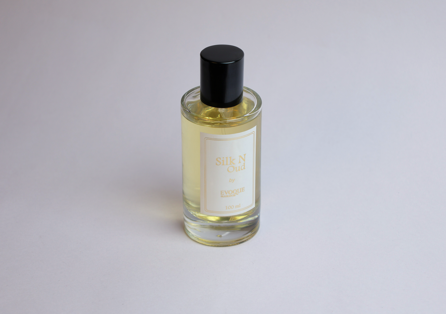 🕊️ Silk n Oud – Velvet Oud Elegance