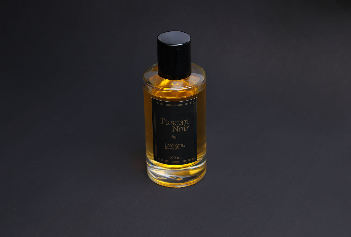 🖤 Tuscan Noir – Mystique and Masculinity